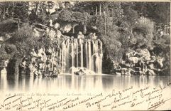 VINTAGE POSTCARD Paris the Bois de Boulogne the Cascade