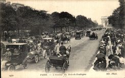 VINTAGE POSTCARD Paris L Avenue of the Bois de Boulogne
