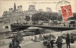 CPA Paris Le Pont d Arcole et l Hotel de Ville Marche aux fleurs