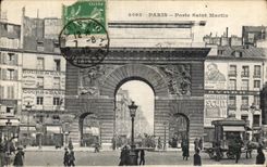 VINTAGE POSTCARD Paris Carries Holy Martin