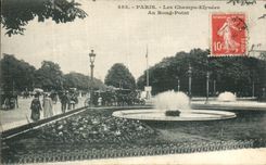 VINTAGE POSTCARD Paris Champs Elysees With the Round Not