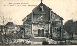 VINTAGE POSTCARD Surroundings Of Pau Lescar the Cathedral
