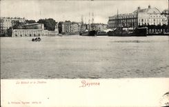 VINTAGE POSTCARD Bayonne reduces It and the Bateaux theater