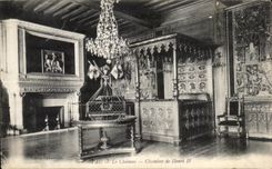 VINTAGE POSTCARD Pau the Castle Room Of Henri IV