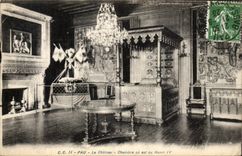 VINTAGE POSTCARD Pau the Castle Room Or is Henri IV