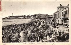 VINTAGE POSTCARD Biarritz Main beach