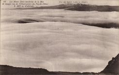 VINTAGE POSTCARD the Mount Gilds with the top of the Sea