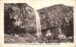VINTAGE POSTCARD the Mount Gilds the Large Cascade