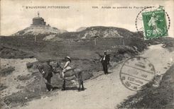 VINTAGE POSTCARD Puy De Dome Arrives at the Summit of Puy de Dome Ass Child