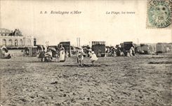 VINTAGE POSTCARD Boulogne S Sea the Beach the Tents Children