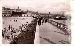 VINTAGE POSTCARD Boulogne On Sea Seen from Of the Pier