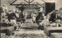 VINTAGE POSTCARD With the Interior camp of Trawl nets D a Militaria barrack room