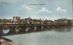 VINTAGE POSTCARD Saumur Panorama