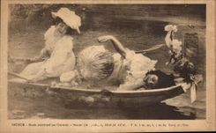 VINTAGE POSTCARD Saumur Museum Muncipal Evening Of Festival