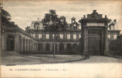 VINTAGE POSTCARD Clermont Ferrand L University