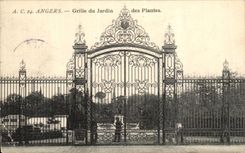 VINTAGE POSTCARD Angers Roasts Botanical garden