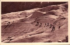 VINTAGE POSTCARD Chamonix Mont Blanc Crossed of the Sea of Ice in Montenvers