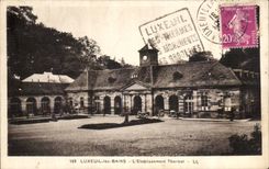 VINTAGE POSTCARD Luxeuil Les Bains L Hydropathic establishment