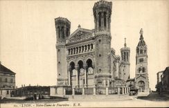 VINTAGE POSTCARD Lyon Notre Dame de Fourviere