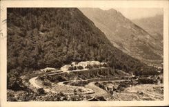 VINTAGE POSTCARD Cauterets Raillere