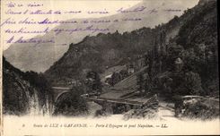 VINTAGE POSTCARD Environs of Luz has Gavarnie Porte Spain and Pont Napoleon