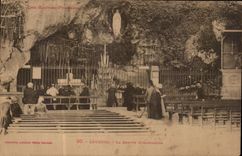 VINTAGE POSTCARD Heavy the Miraculous Cave