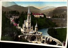 VINTAGE POSTCARD Heavy the Basilica Seen Of the Strong Castle