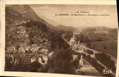 VINTAGE POSTCARD Heavy the Basilica and the Mountain of the Martyrdom