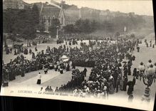 VINTAGE POSTCARD Heavy the Procession with the Rosary