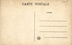 VINTAGE POSTCARD Palate of Fontainebleau Frontage On the Court of the Good byes