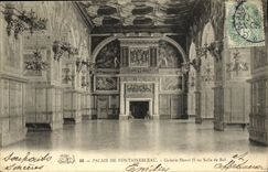 VINTAGE POSTCARD Drill De Fontainebleau Palate Of Gallery Henri II Or Ballroom