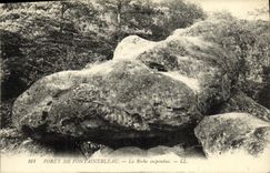 VINTAGE POSTCARD Drill of Fontainebleau the suspended Rock