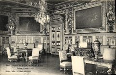 VINTAGE POSTCARD Palate of Fontainebleau Living room Louis XIII
