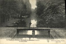 VINTAGE POSTCARD National Military Powder mill of Bouchet the large fish pond