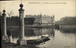 VINTAGE POSTCARD Rambouillet the Castle Seen from of I it