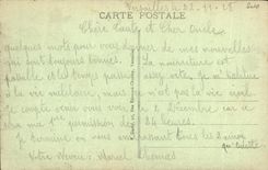 CPA Versailles Le Chateau Le Cour d Honneur Statue de Louis XIV