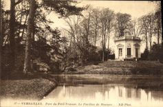 VINTAGE POSTCARD Versailles Park of Small the House of Music