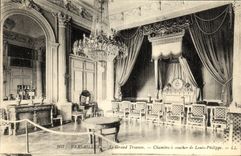CPA Versailles Le Grand Trianon Chambre a Coucher de Louis Philippe 