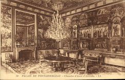 VINTAGE POSTCARD Palate De Fontainebleau Room D Anne D Austria
