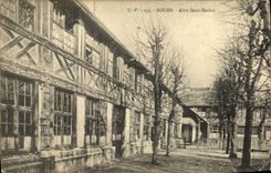 VINTAGE POSTCARD Rouen Aitre Holy Maclou