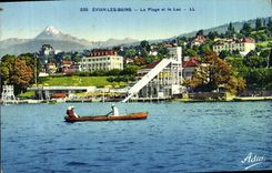 VINTAGE POSTCARD Evian Les Bains the Beach and the Lake
