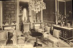 VINTAGE POSTCARD Fontainebleau the Palate the Living room of L Abdication