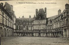VINTAGE POSTCARD Palate of Oval Fontainebleau Court Keep of Saint Louis