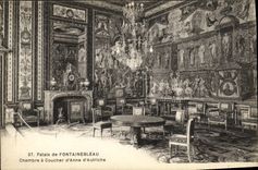 VINTAGE POSTCARD Palais of Fontainebleau Chambre has Coucher D Anne D Austria