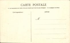 VINTAGE POSTCARD Arromanches Seen Of the Beach Taken of the dam