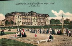 VINTAGE POSTCARD Deauville the Flowered Beach Royal Hotel and the garden