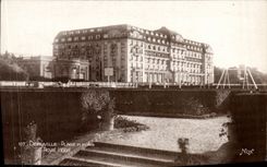 VINTAGE POSTCARD Deauville Flowered Beach Royal Hotel