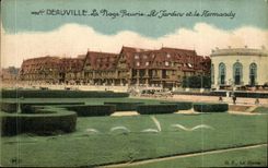 CPA Deauville La Plage Fleurie Les jardins et le Normandy