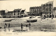 VINTAGE POSTCARD Langrune the Beach