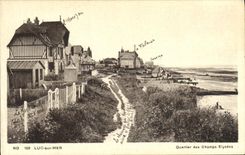 POSTAL Lucas de la VENDIMIA en el districto del mar del Champs Elysees